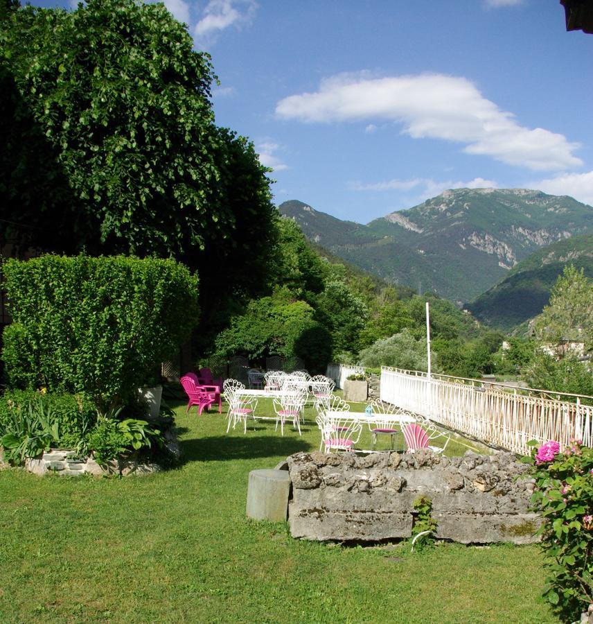 Отель Le Mirval La Brigue Экстерьер фото